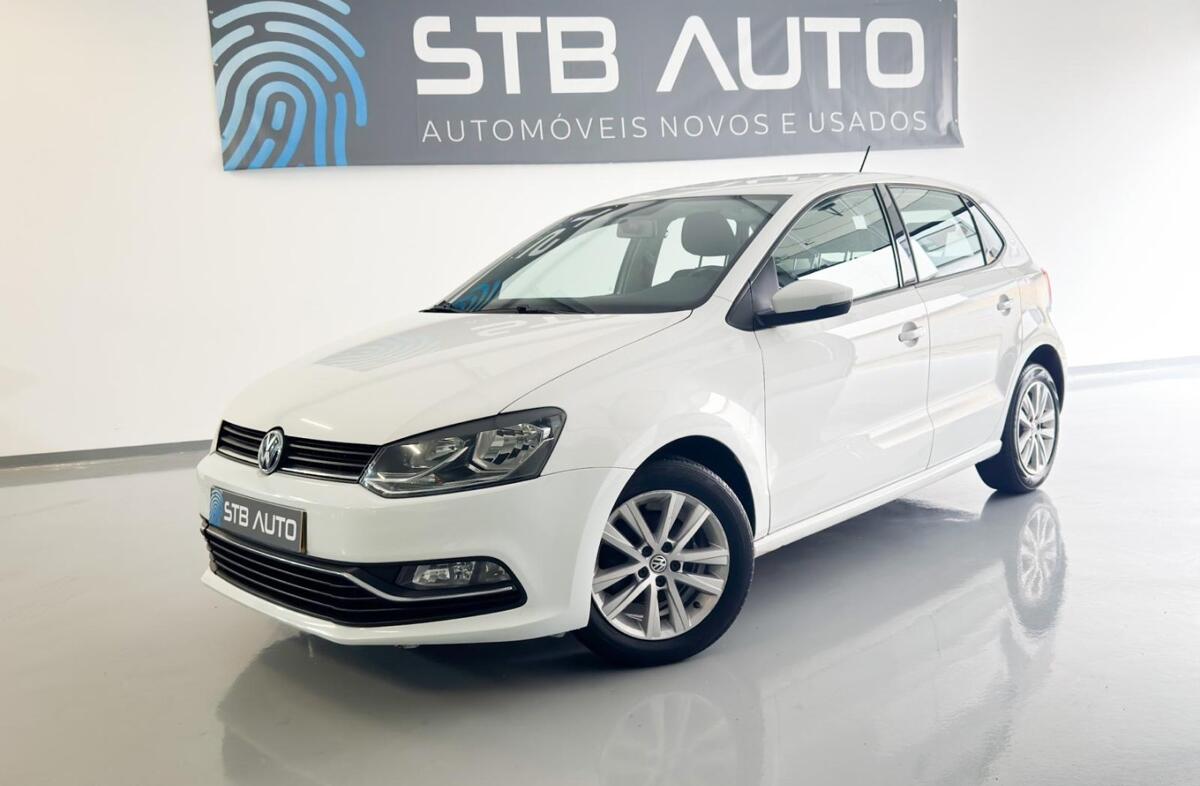 VOLKSWAGEN Polo 1.2 TSi Confortline Nav