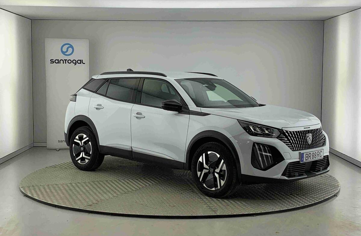 PEUGEOT 2008 1.2 Hybrid Allure e-DCS6