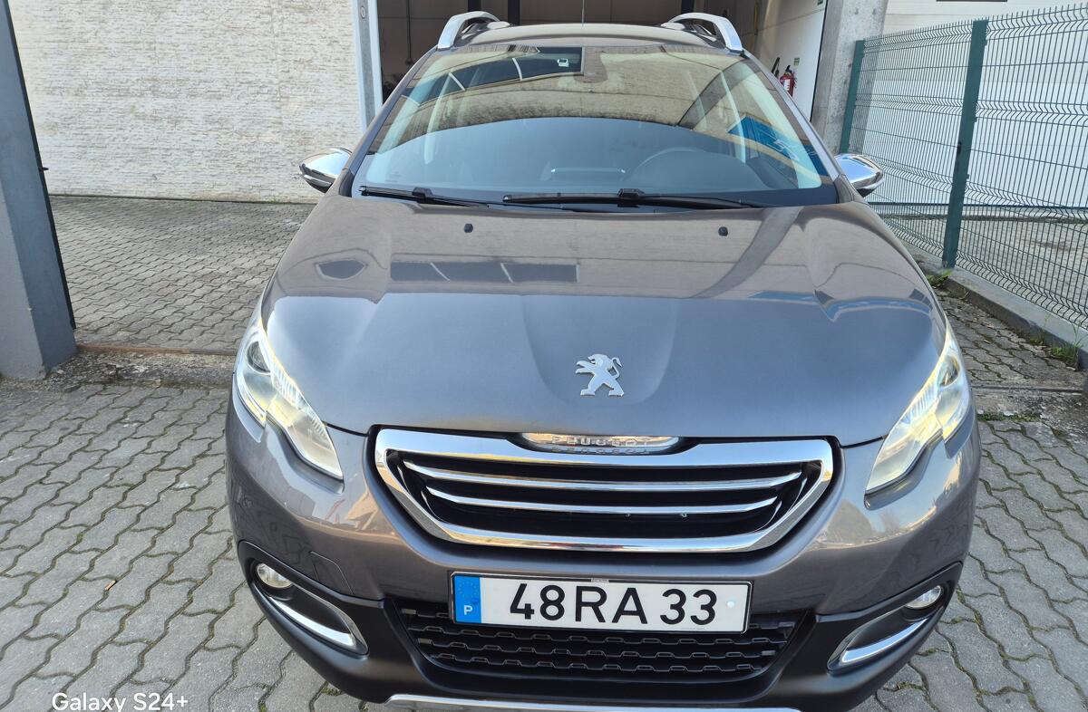 PEUGEOT 2008 1.2 PureTech Active