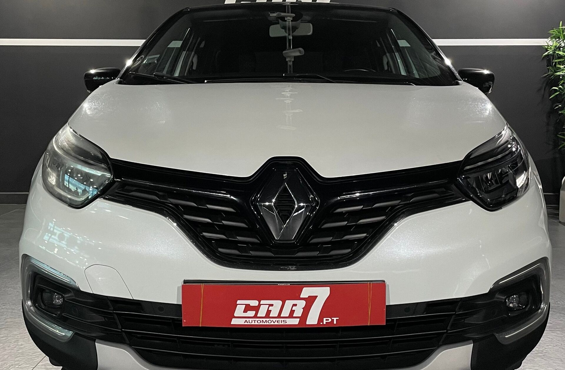 RENAULT Captur 0.9 TCe Exclusive