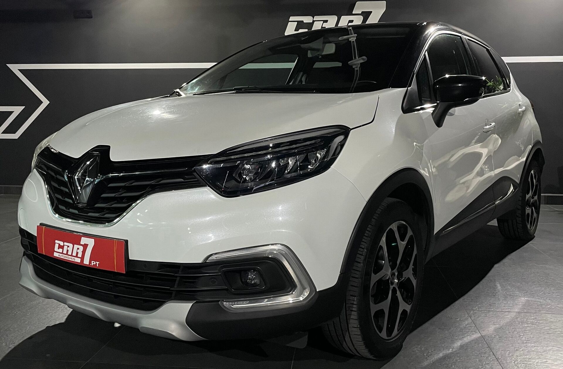 RENAULT Captur 0.9 TCe Exclusive
