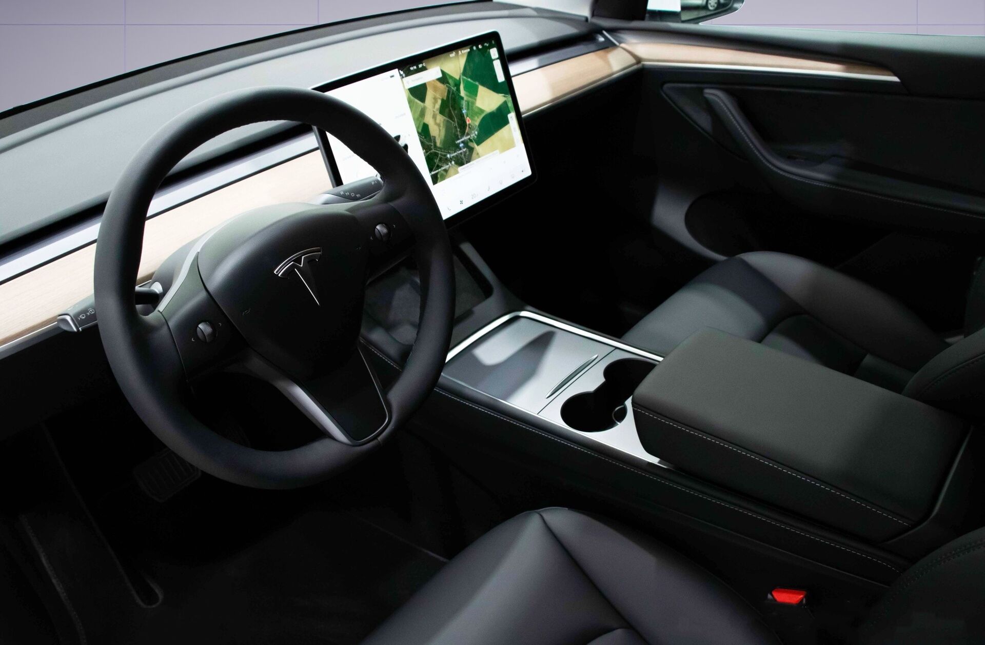 TESLA Model Y Tração Traseira