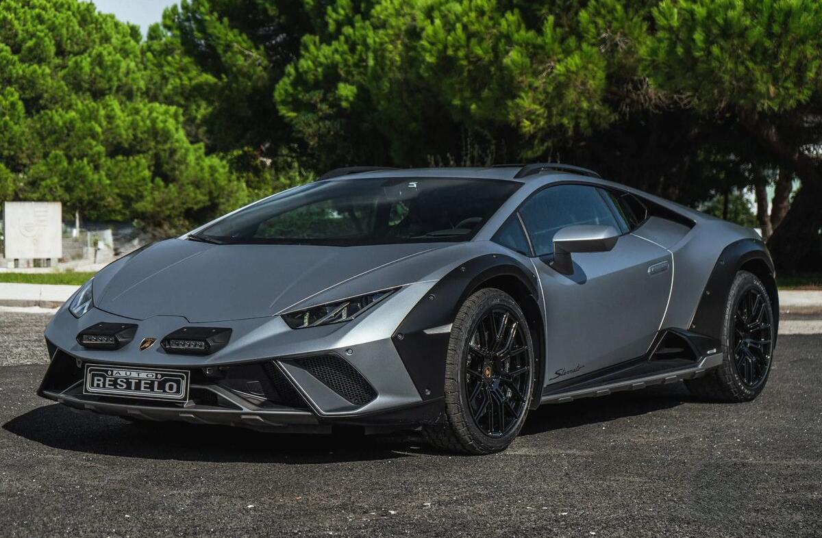 LAMBORGHINI Huracán Sterrato