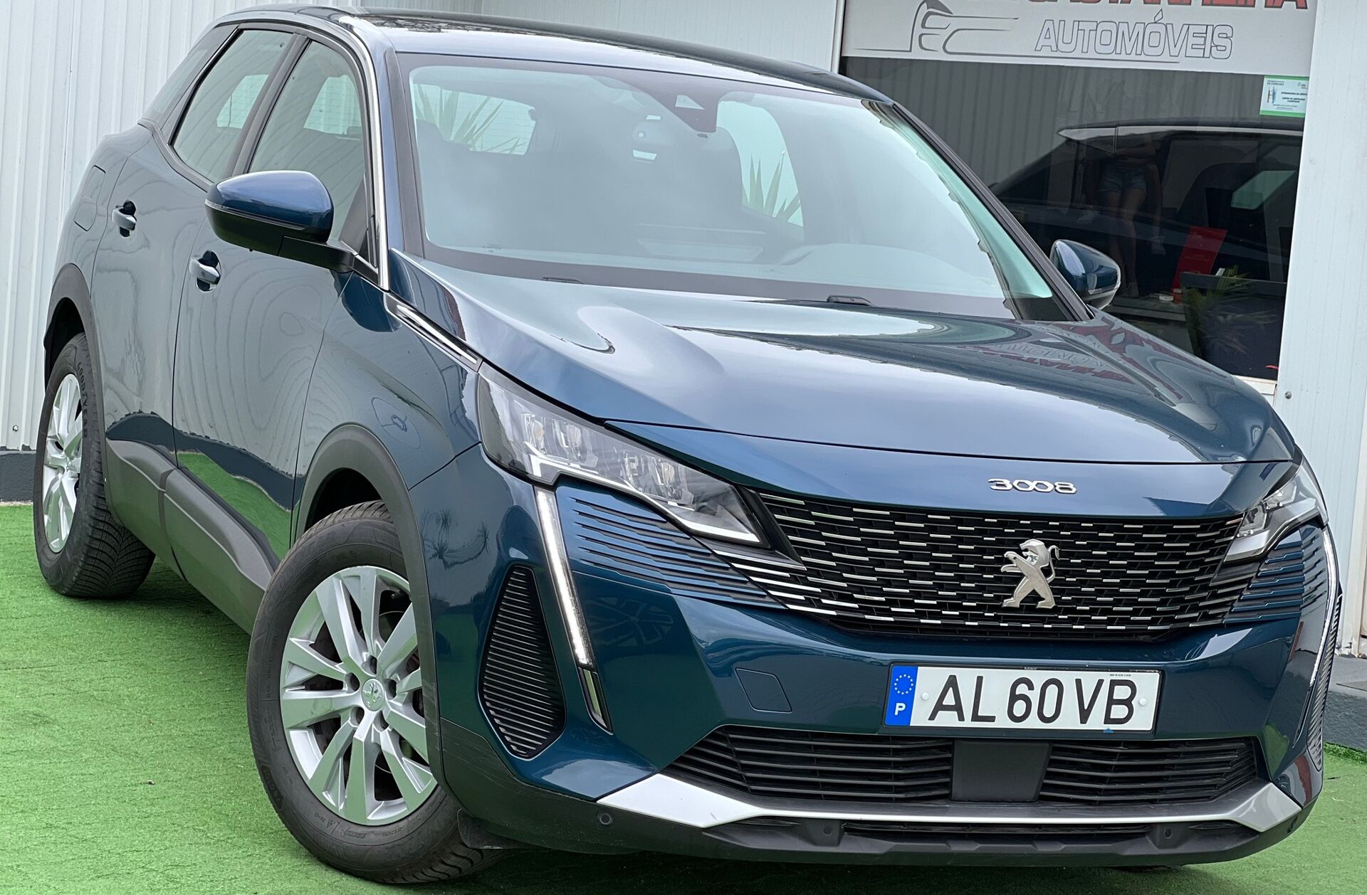 PEUGEOT 3008 1.5 BlueHDi Active Pack