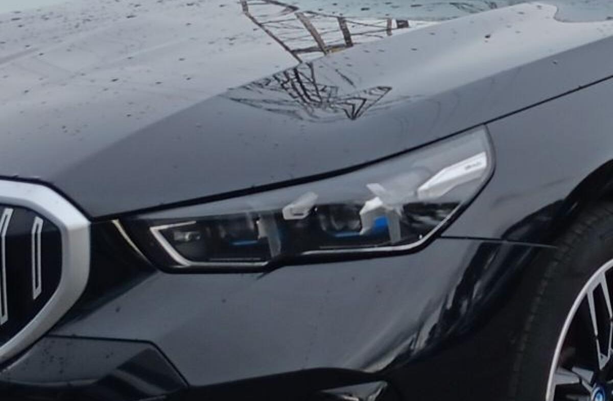 BMW Serie-5 530 e Pack Desportivo M