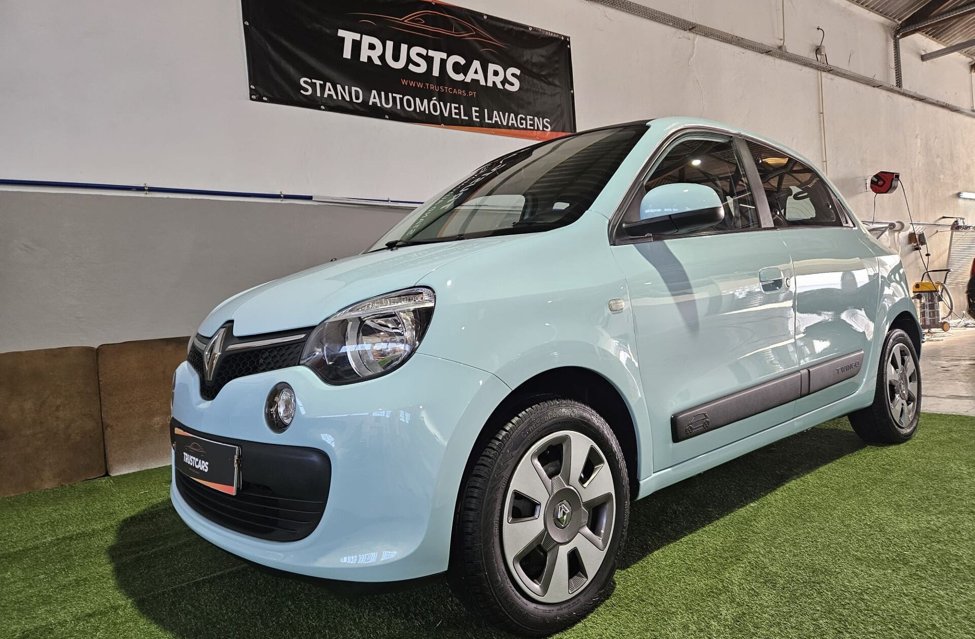 RENAULT Twingo 1.0 SCe Dynamique