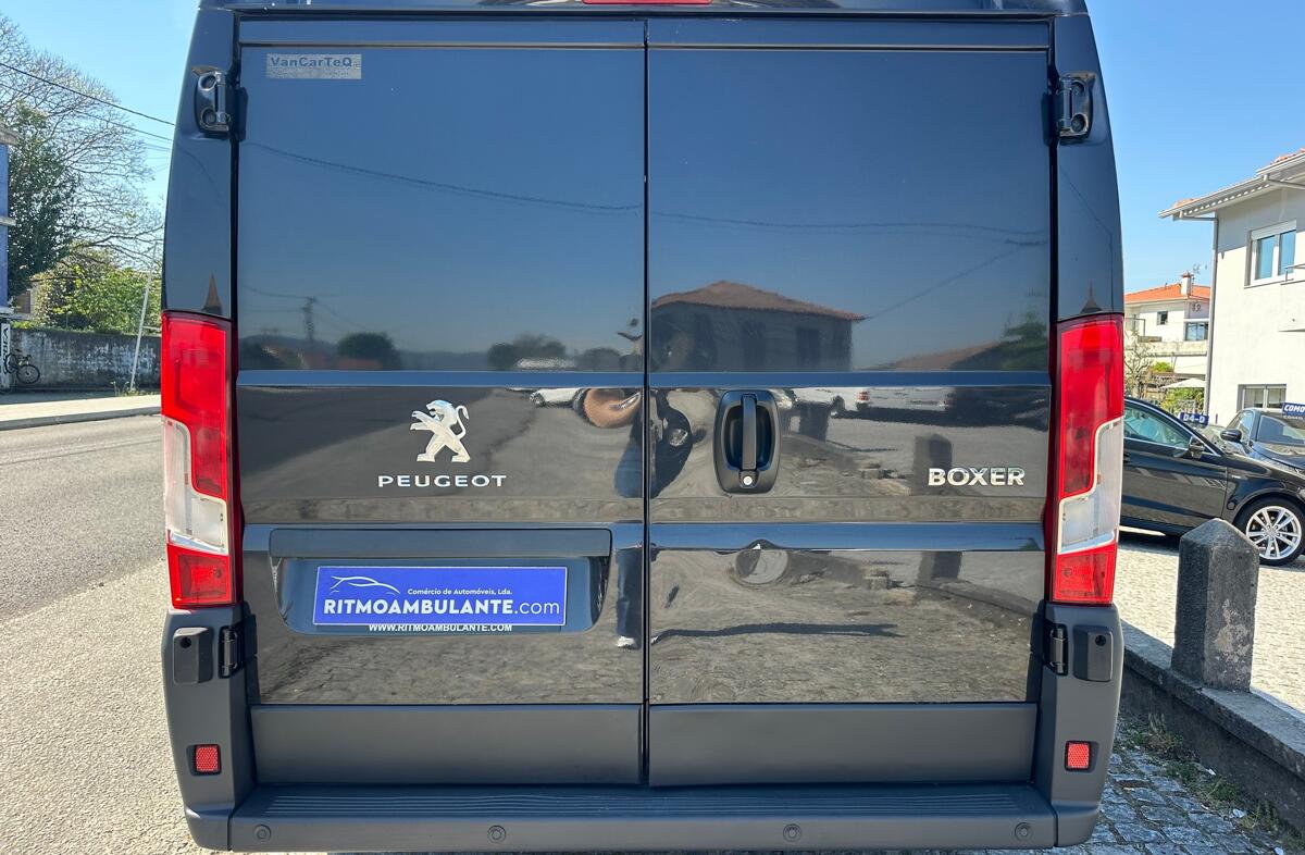 PEUGEOT Boxer 2.2 HDi 330 L1H1