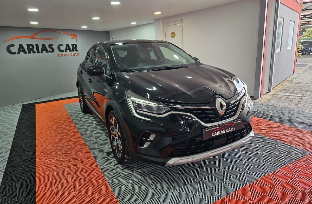 RENAULT Captur 1.6 E-Tech Full Hybrid Techno