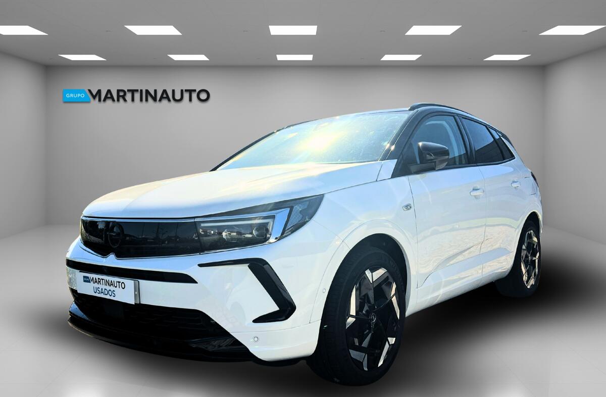 OPEL Grandland 1.6 T PHEV GSe