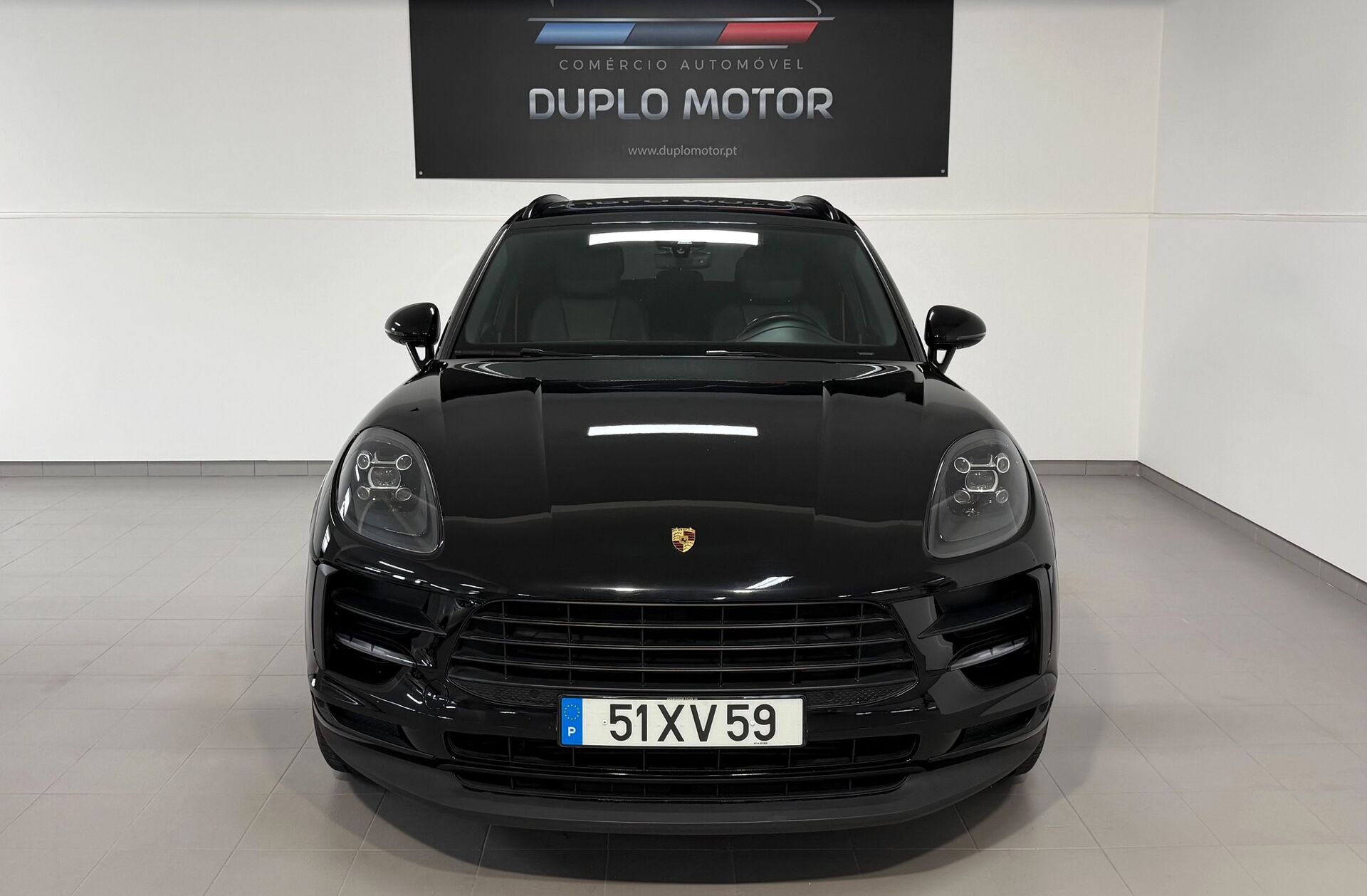 PORSCHE Macan Spirit