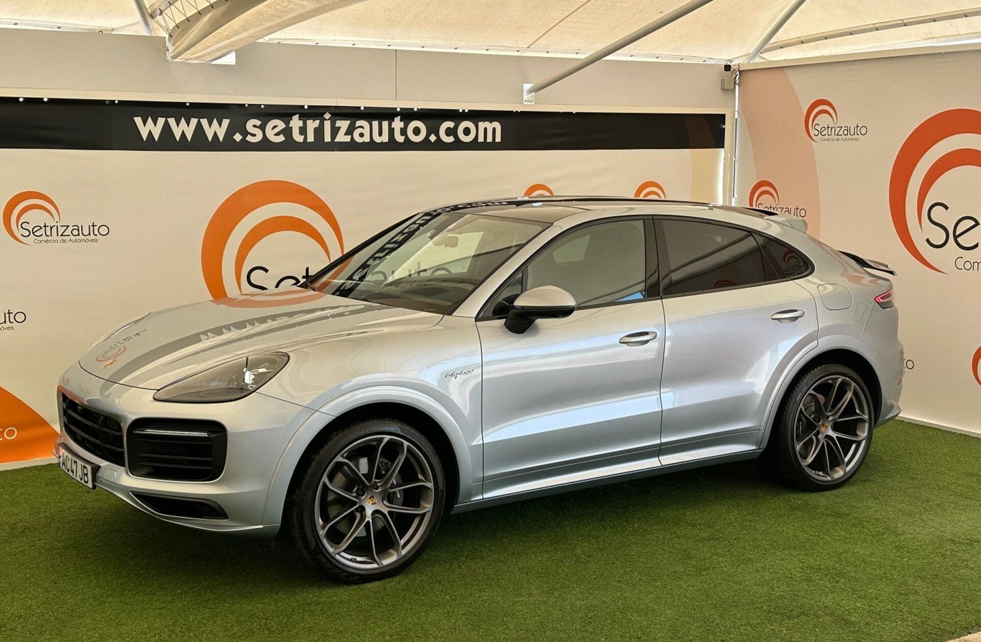 PORSCHE Cayenne E-Hybrid