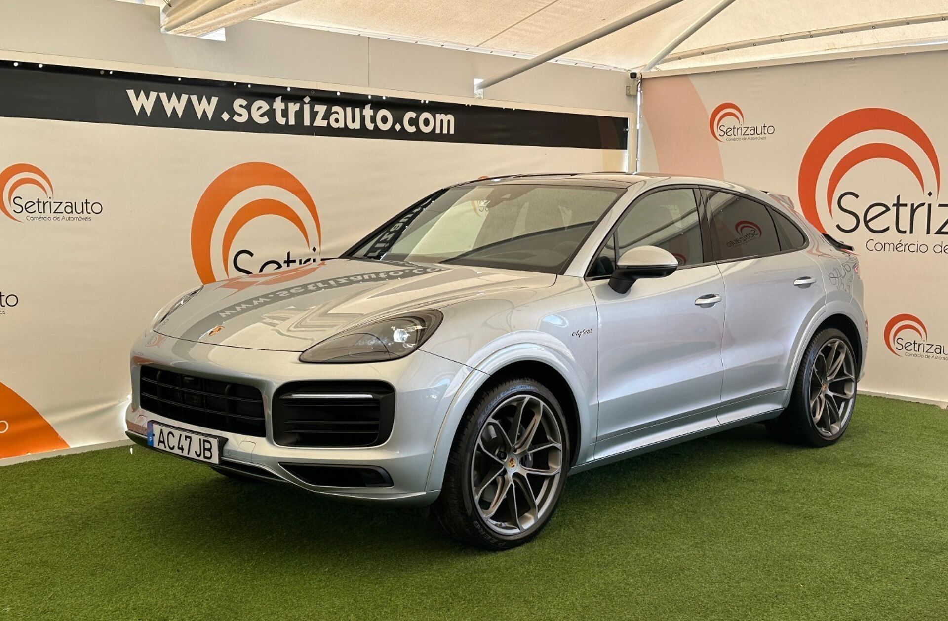 PORSCHE Cayenne E-Hybrid