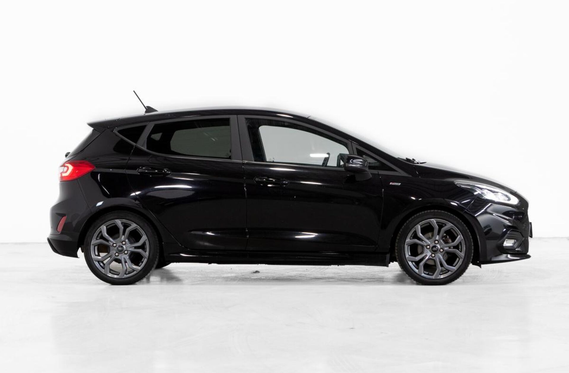 FORD Fiesta 1.0 EcoBoost MHEV Active