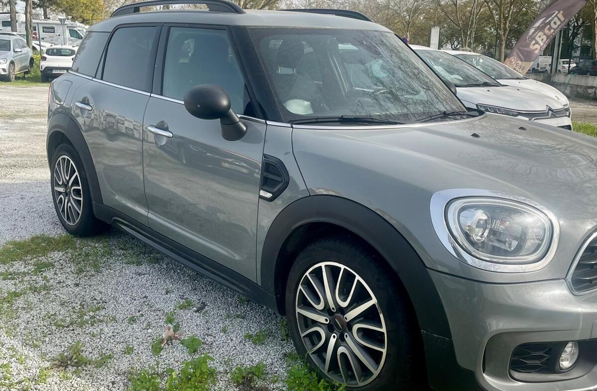 MINI Mini Countryman Mini John Cooper Works ALL4 Auto Desportiva