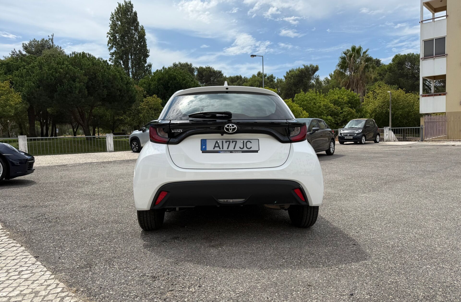 TOYOTA Yaris 1.0 VVT-i Comfort
