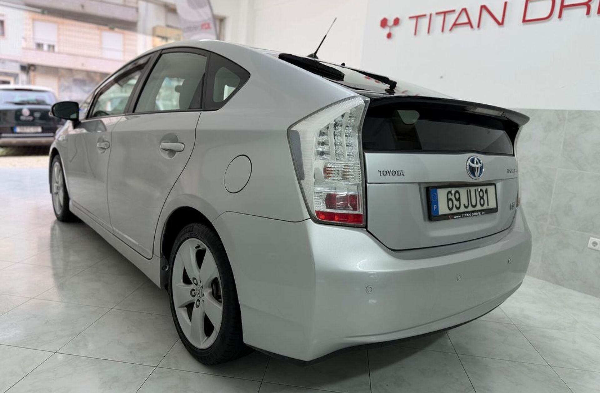 TOYOTA Prius 1.8 Premium