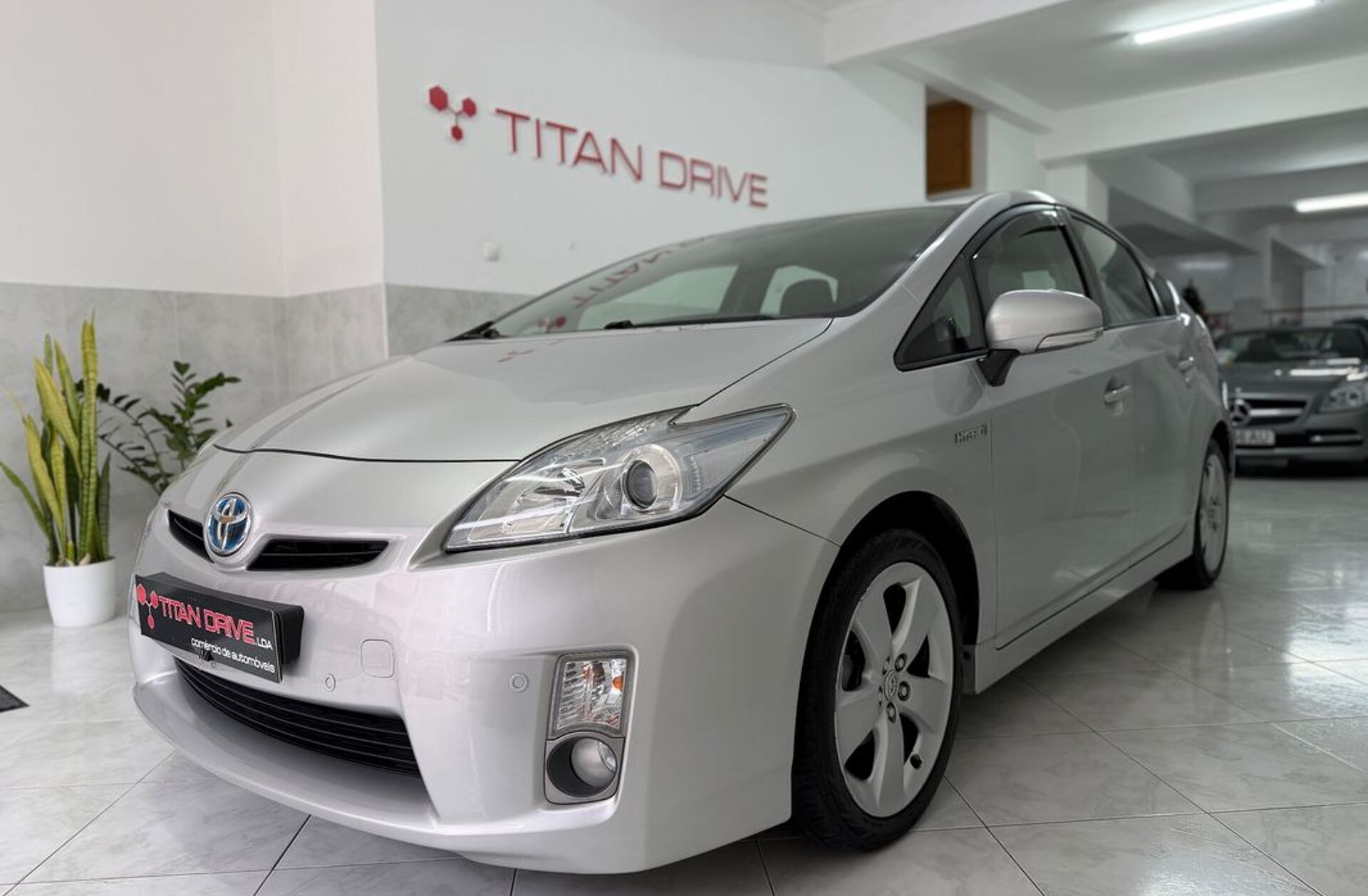 TOYOTA Prius 1.8 Premium