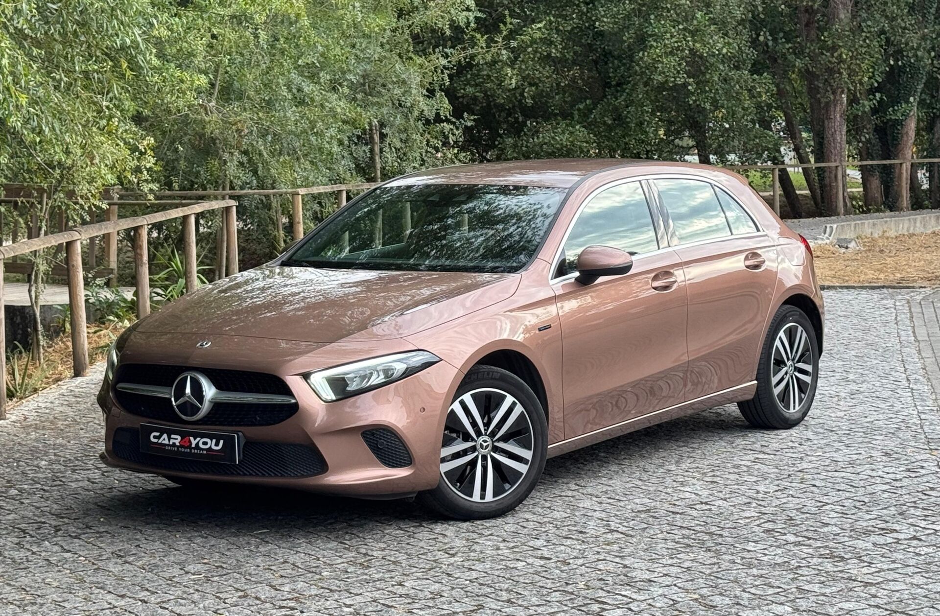 MERCEDES Classe A A 250 e Progressive