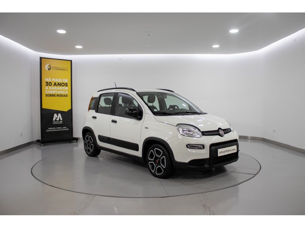 Fiat Panda 1.0 Hybrid com 31 234 km por 13 280 € Automecânica da Confraria (Sede) - Grupo AMCONFRARIA | Leiria