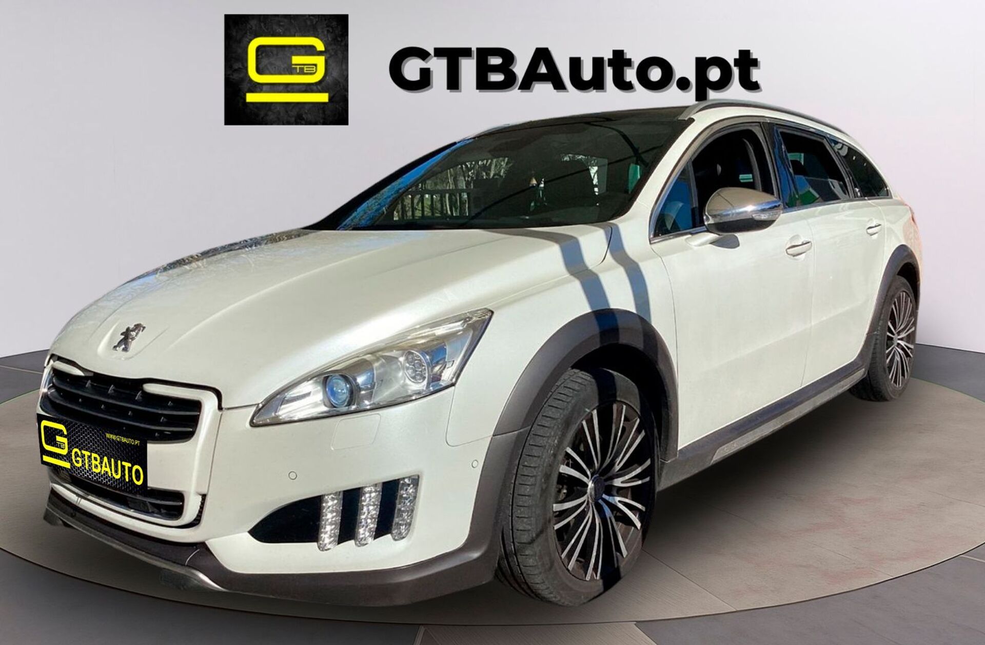 PEUGEOT 508 RXH 2.0 HDi Hybrid4 2-Tronic