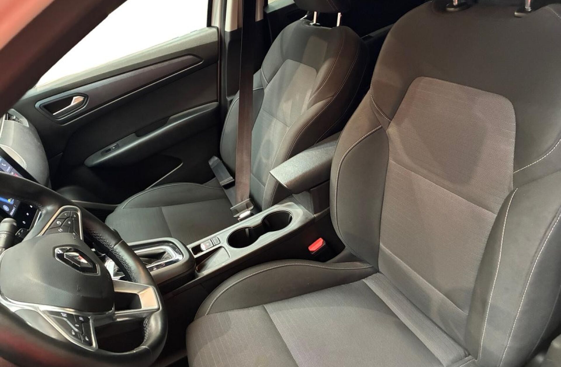 RENAULT Arkana 1.3 TCe Business EDC