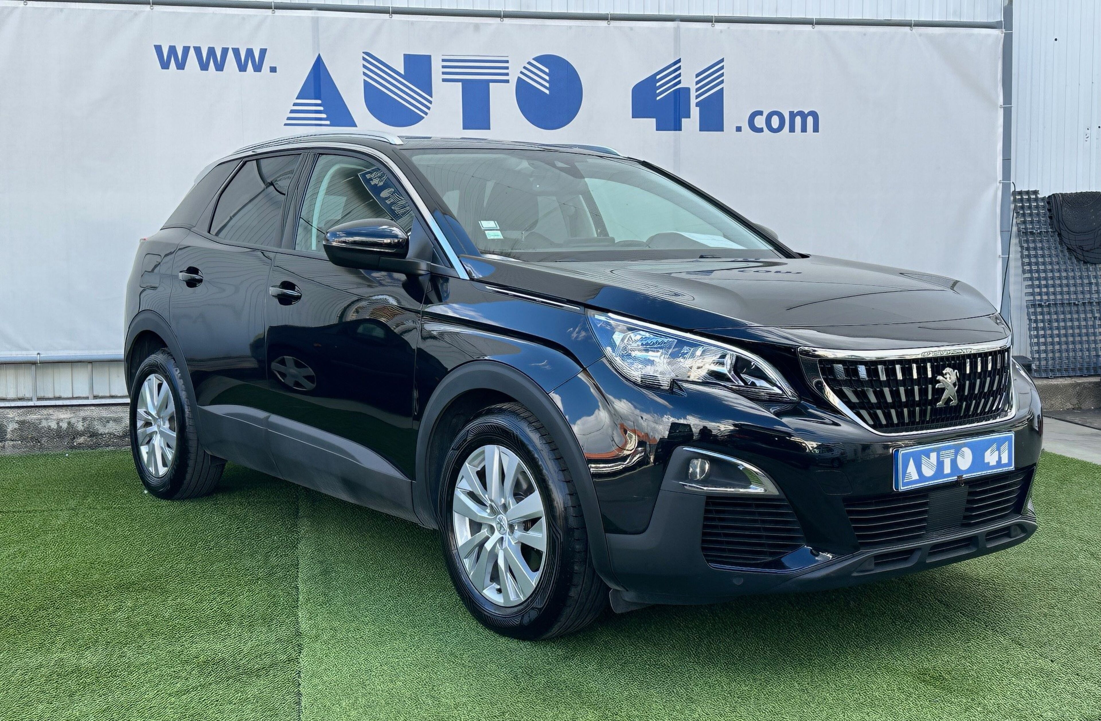 PEUGEOT 3008 1.5 BlueHDi Active Pack