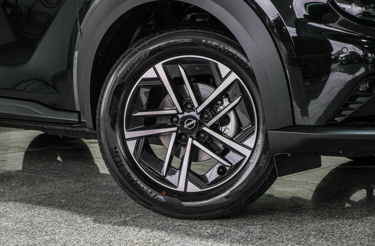 NISSAN Juke 1.0 DIG-T N-Connecta DCT