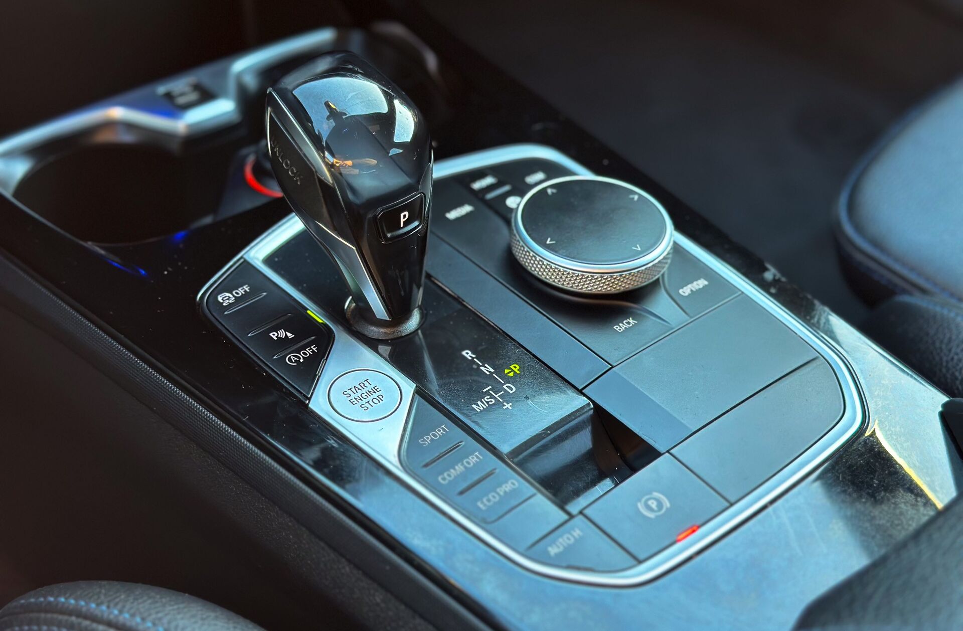 BMW Serie-1 118 i Pack Desportivo M Auto