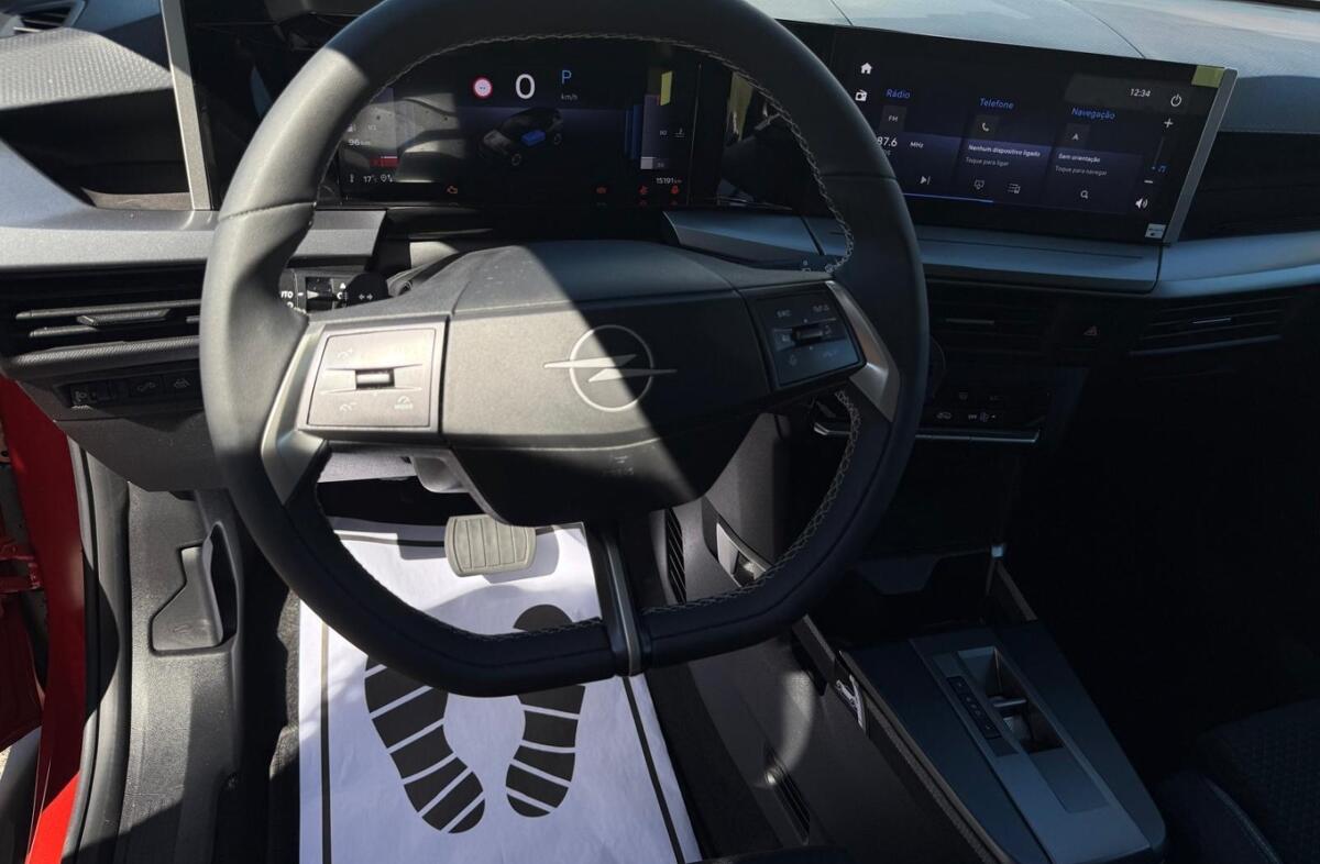 OPEL Frontera 1.2 Hybrid Edition eDCT