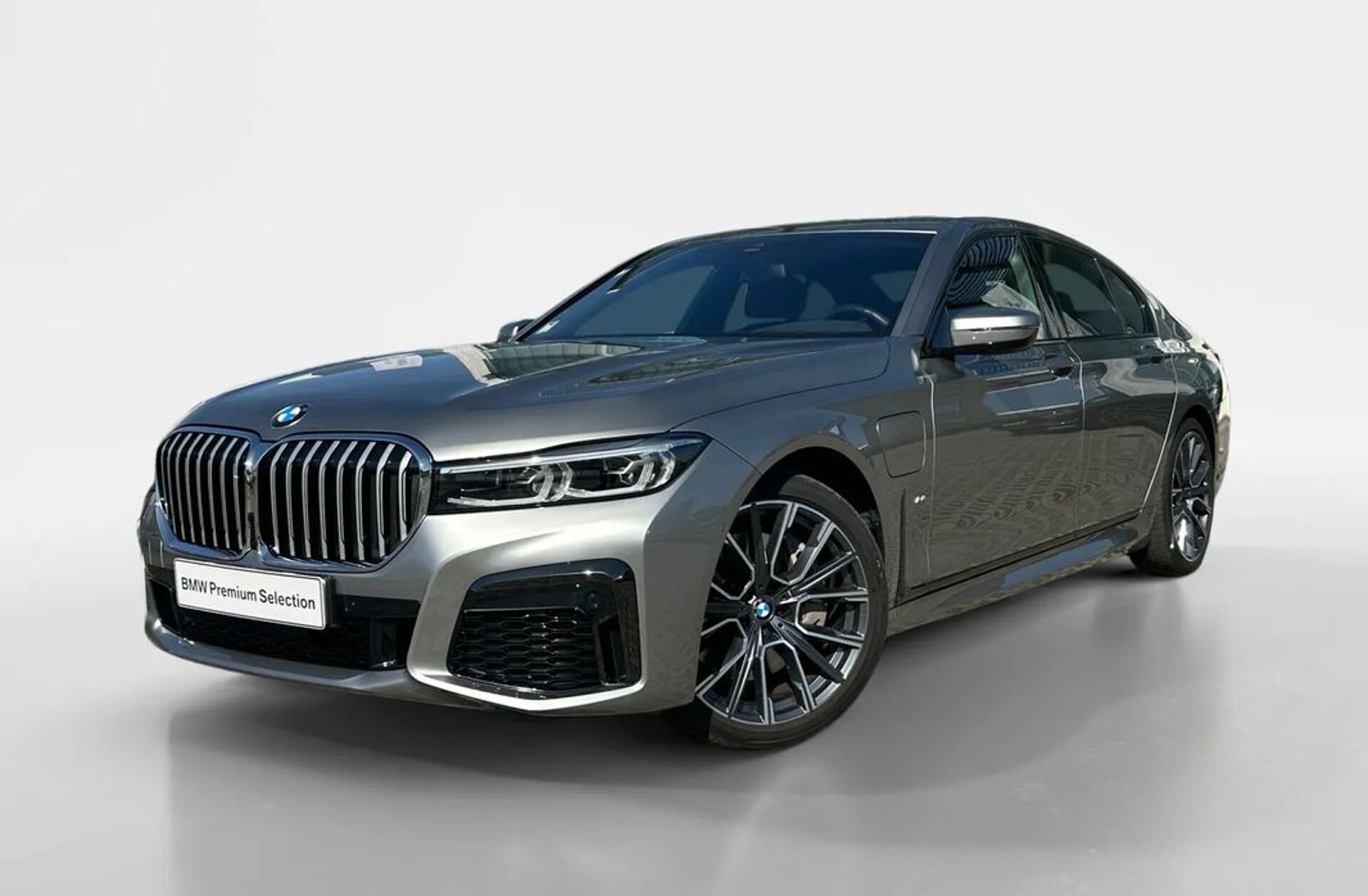 BMW Serie-7 745 e iPerformance Pack M Auto