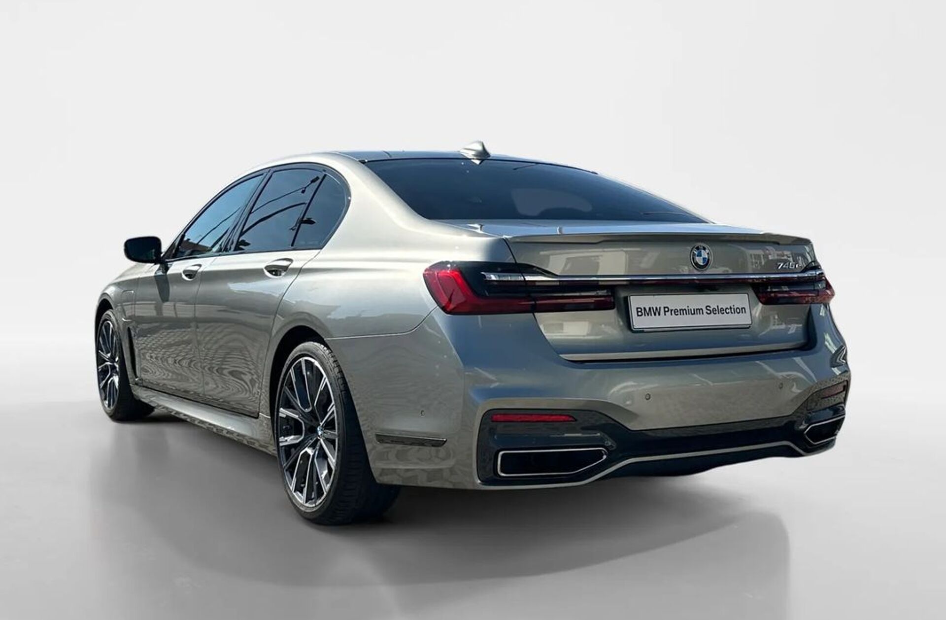 BMW Serie-7 745 e iPerformance Pack M Auto