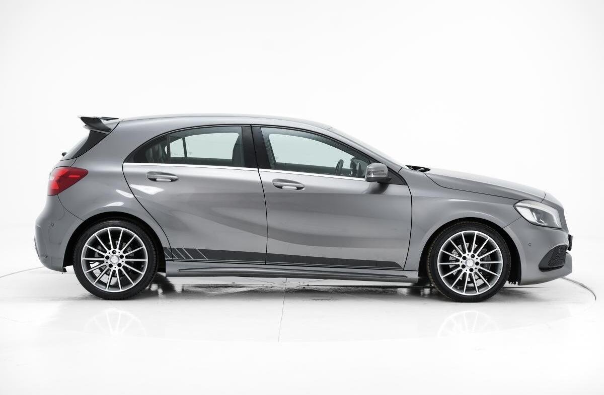 MERCEDES Classe A A 180 d AMG Line