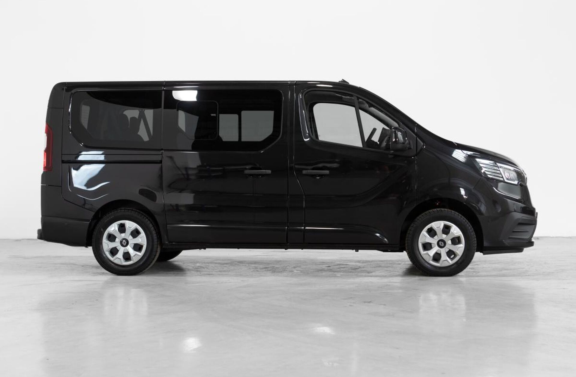 RENAULT Trafic 2.0 Blue dCi L1H1