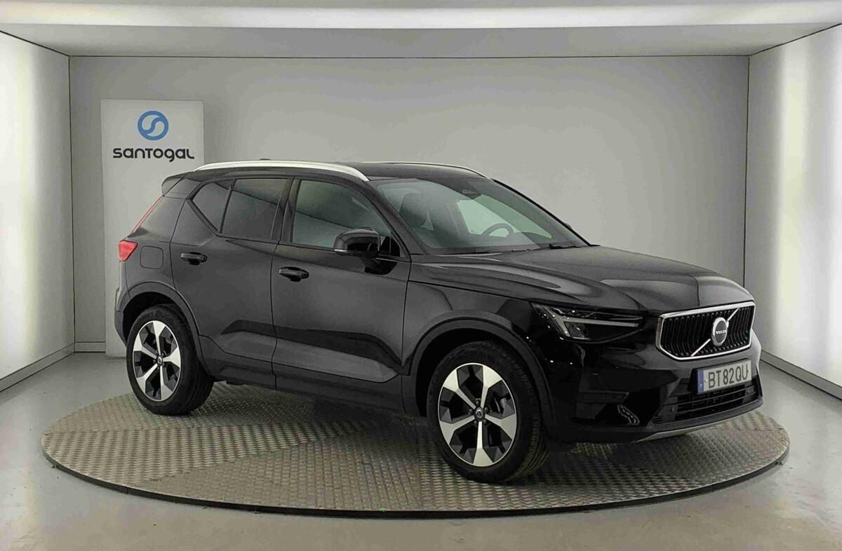 VOLVO XC40 2.0 B3 Core