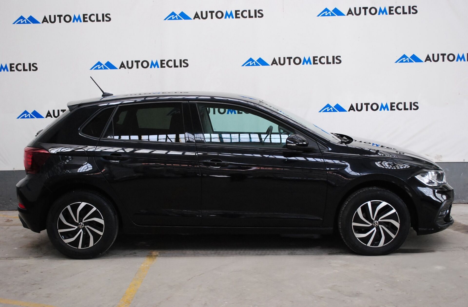 VOLKSWAGEN Polo 1.0 TSI Life DSG