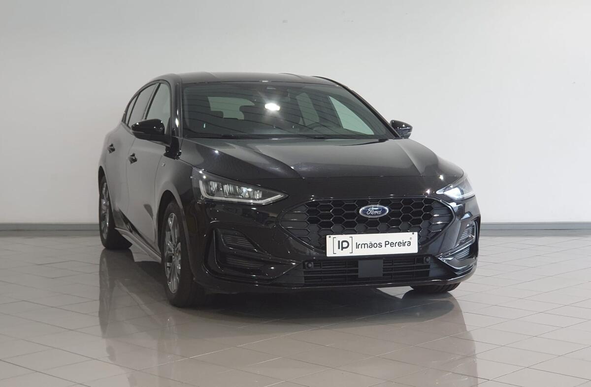 FORD Focus 1.0 EcoBoost MHEV ST-Line X