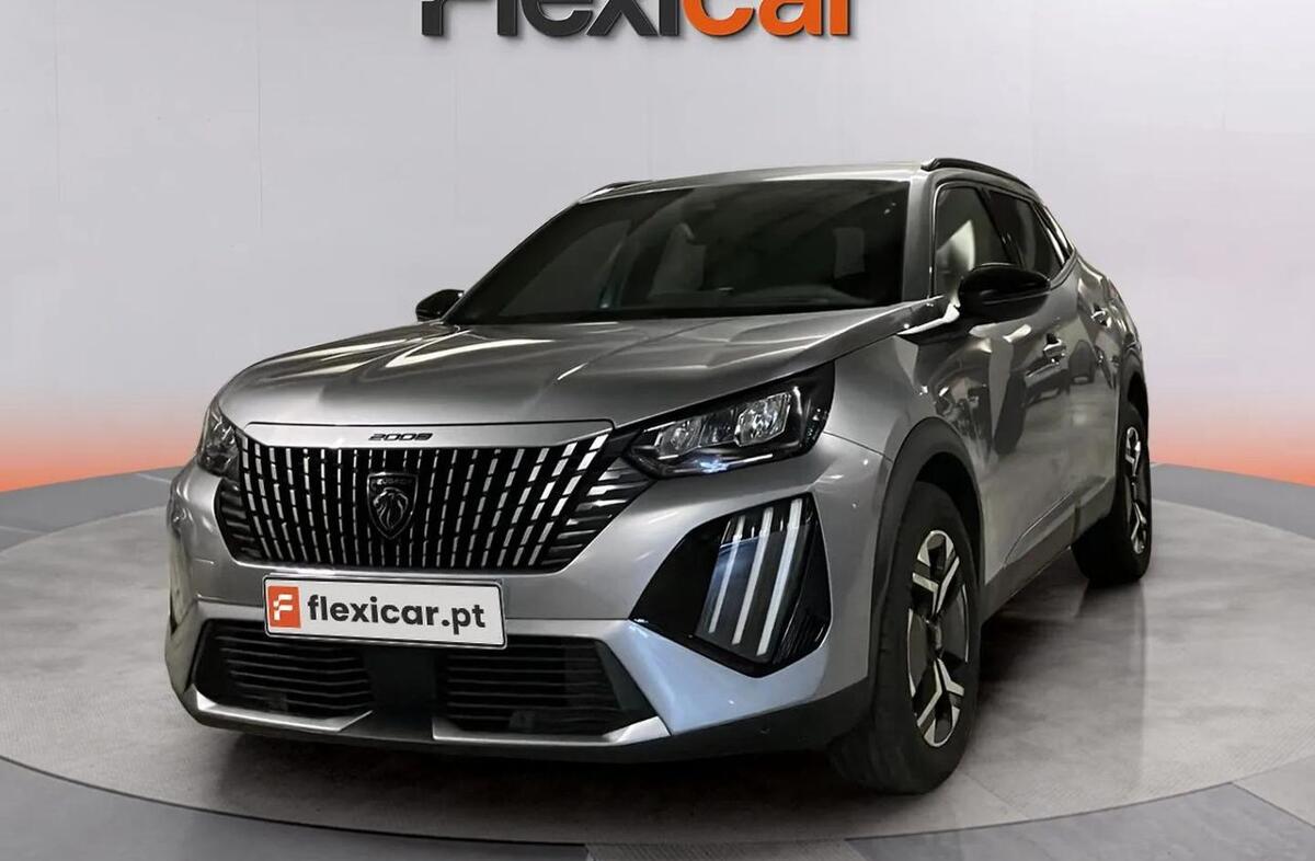 PEUGEOT 2008 1.2 PureTech Allure