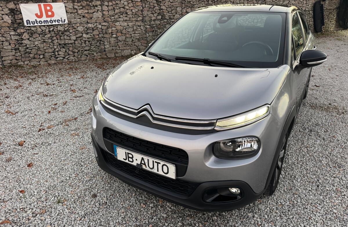 CITROEN C3 1.2 PureTech Shine