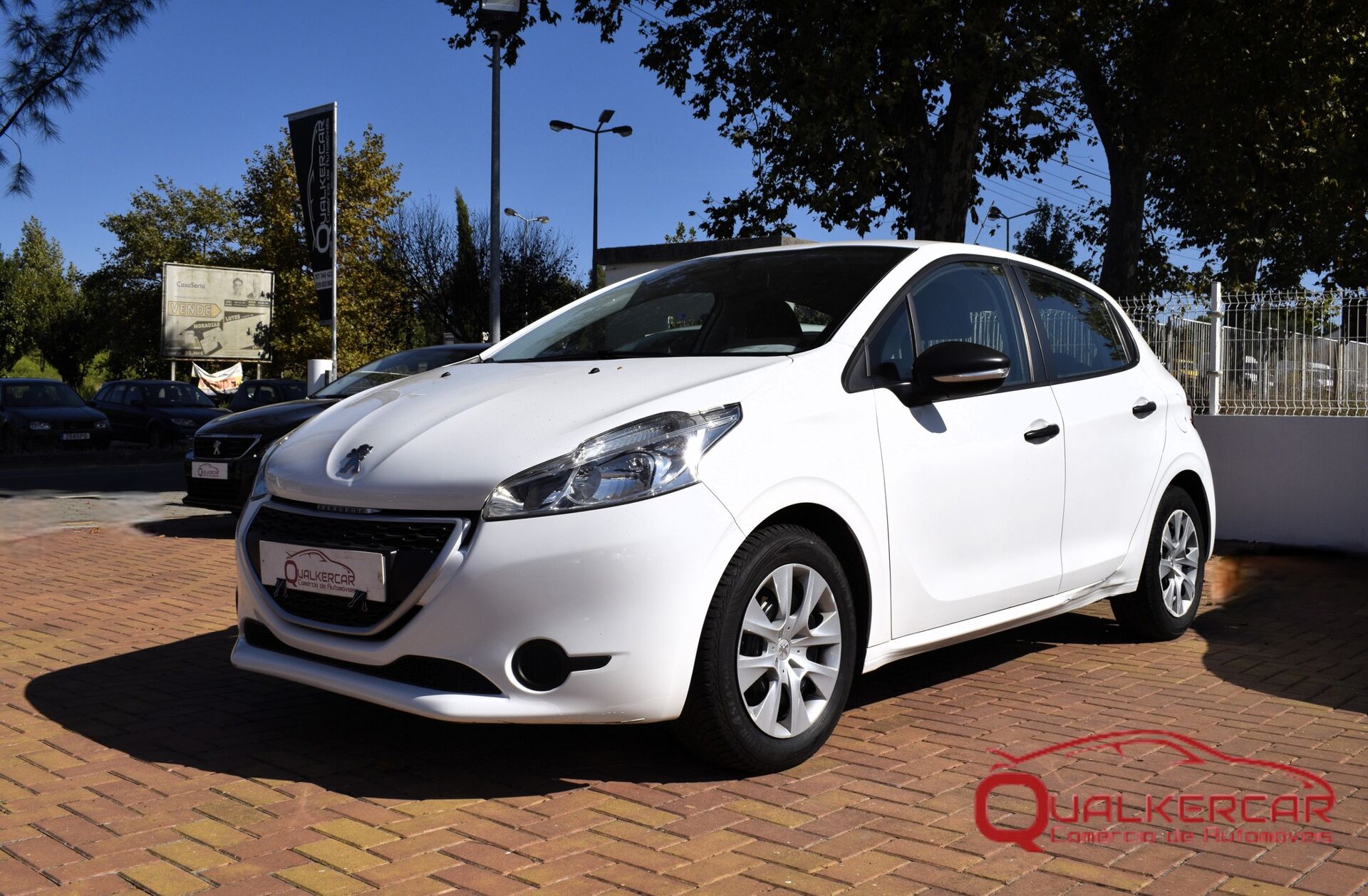 PEUGEOT 208 1.4 HDi Allure