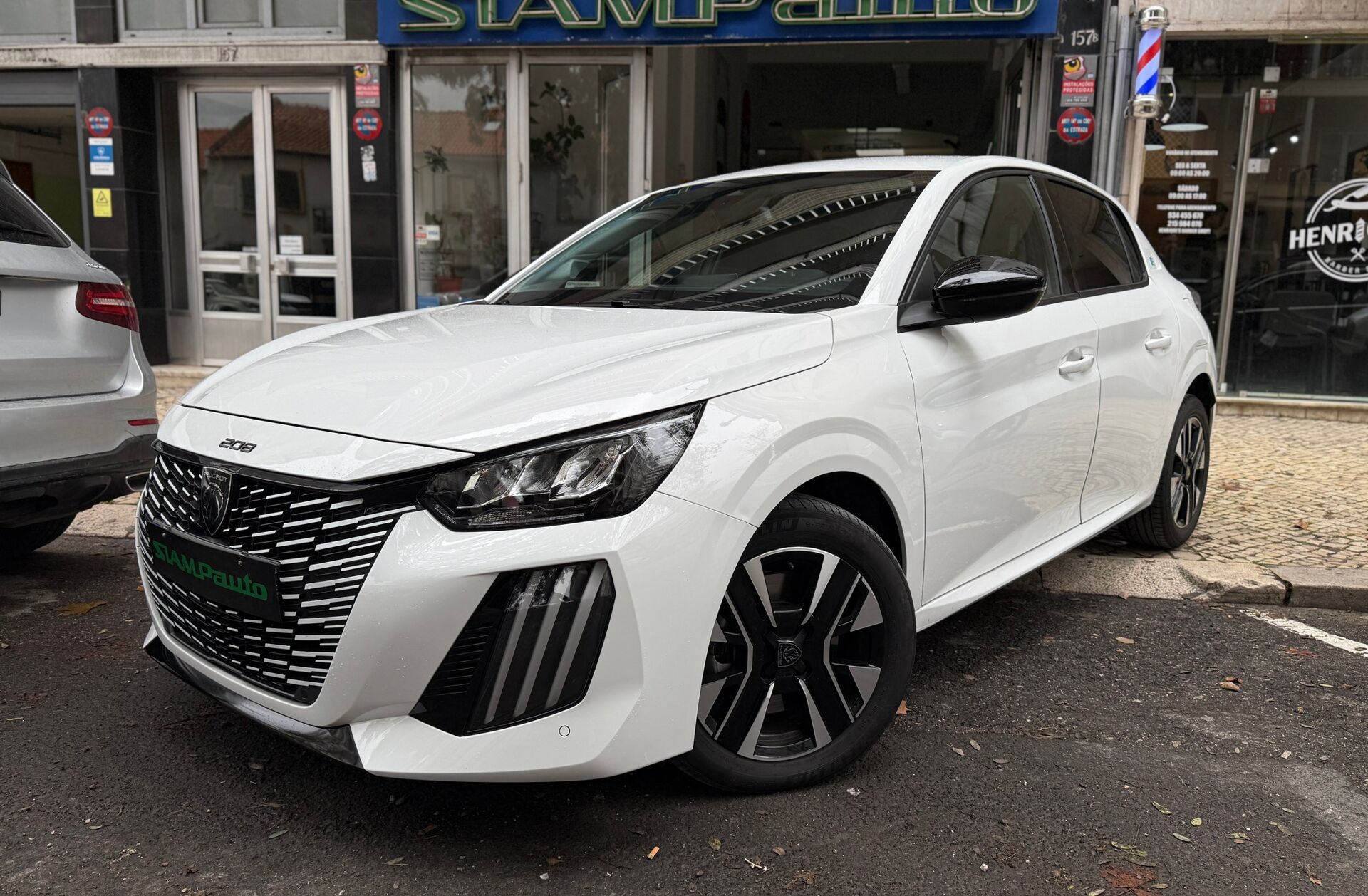 PEUGEOT 208 e- 51 kWh GT