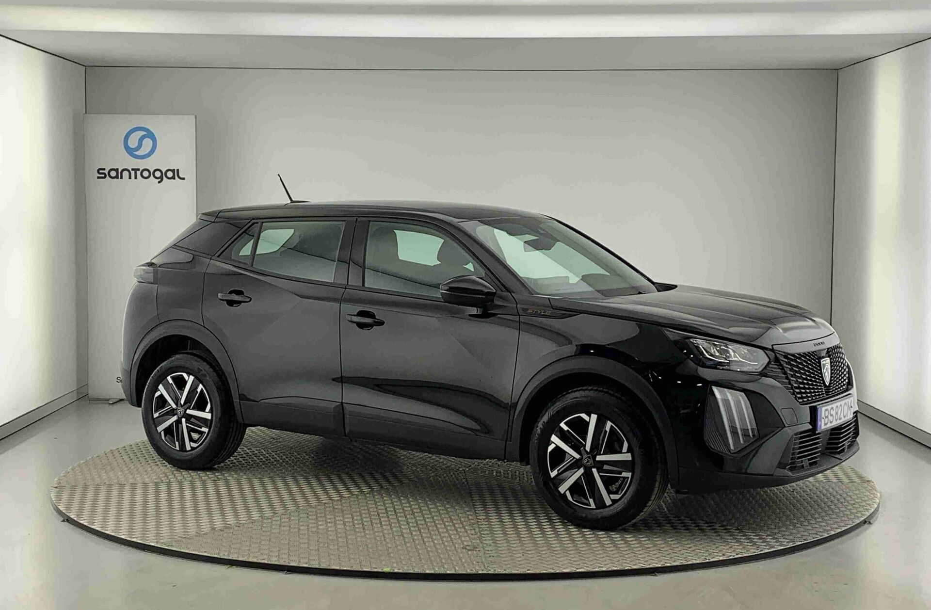 PEUGEOT 2008 1.2 PureTech Style
