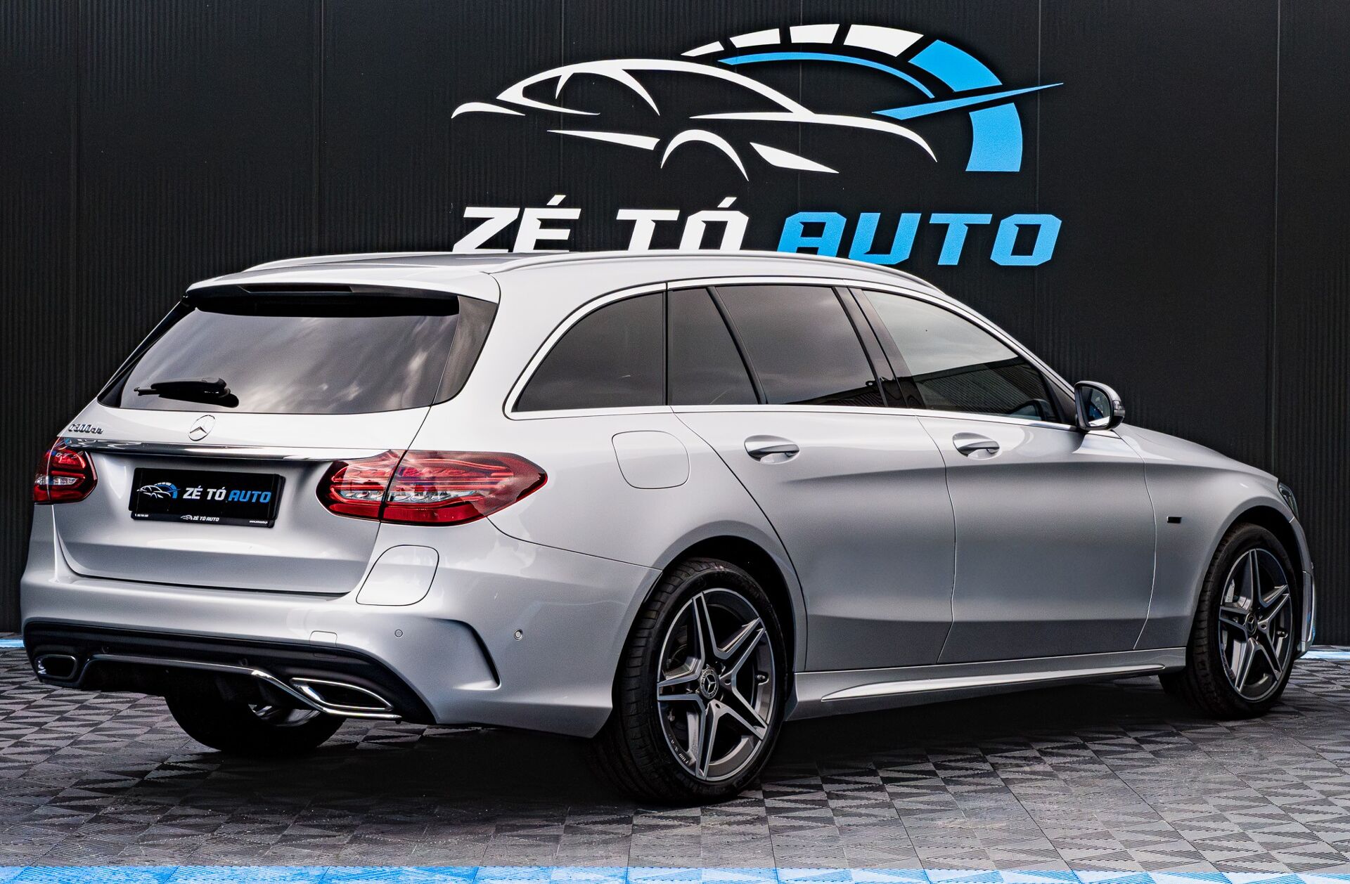 MERCEDES Classe C C 300 de AMG Line
