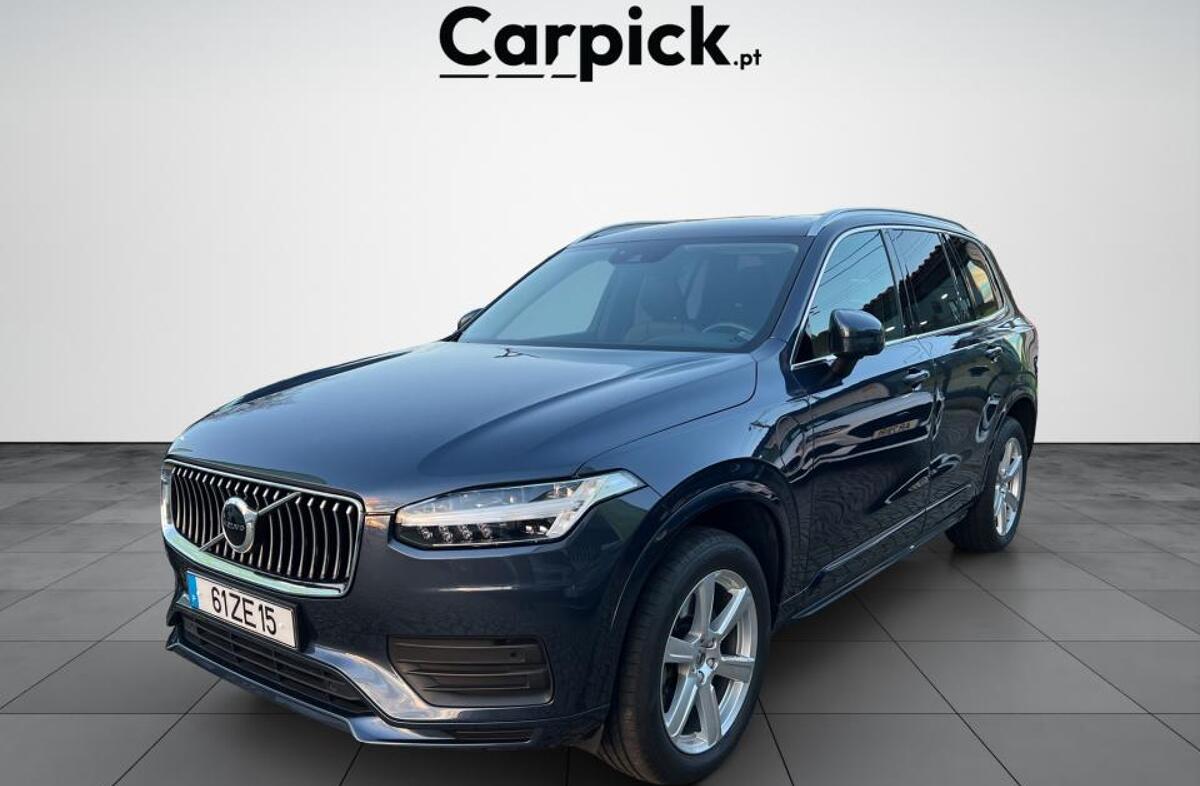 VOLVO XC90 2.0 T8 PHEV Momentum AWD