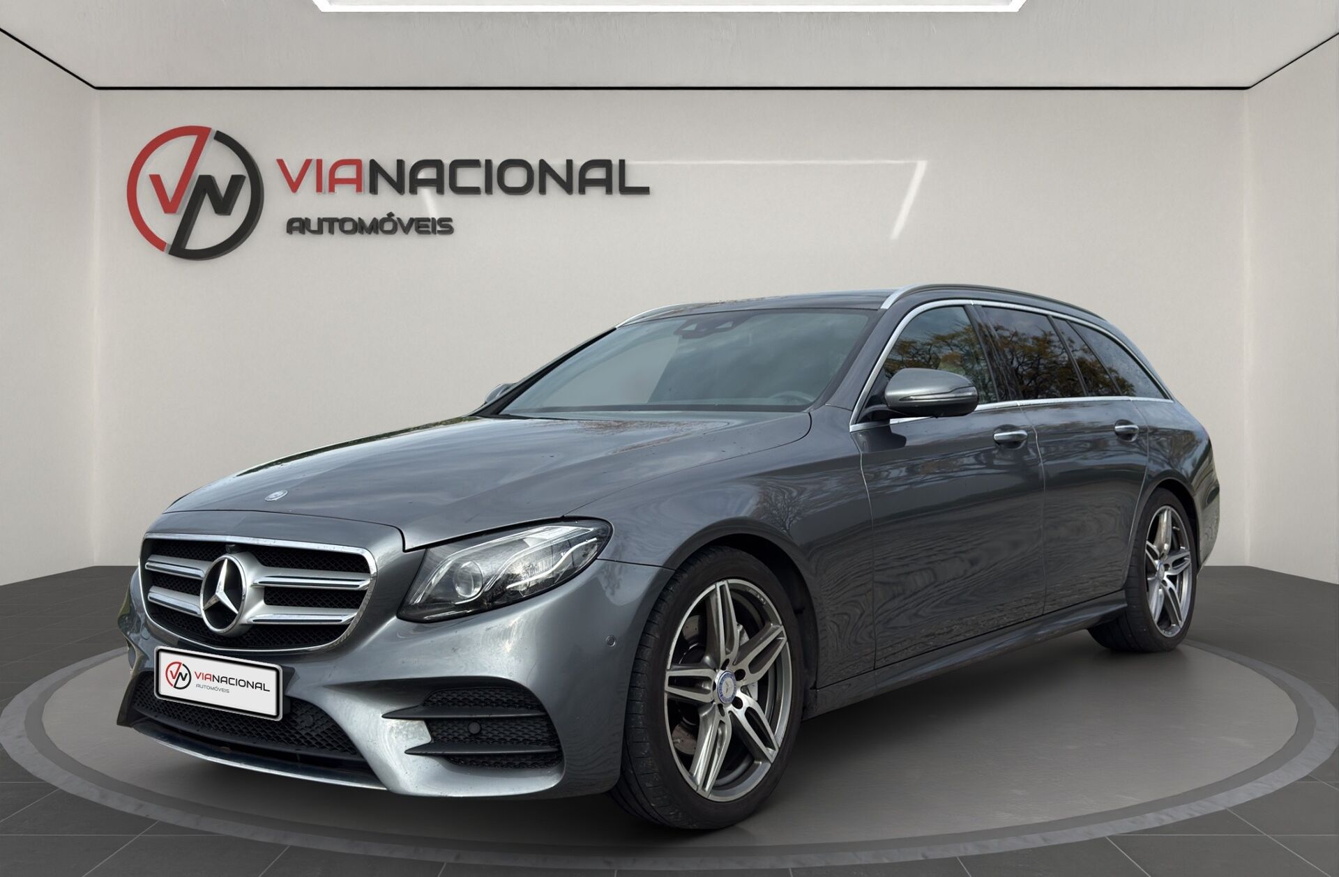 MERCEDES Classe E E 220 d AMG