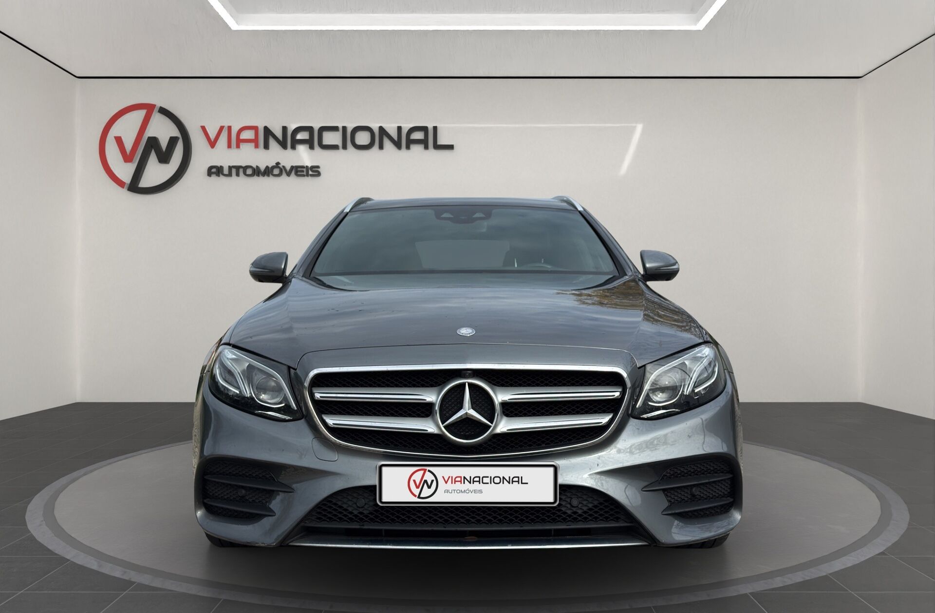 MERCEDES Classe E E 220 d AMG