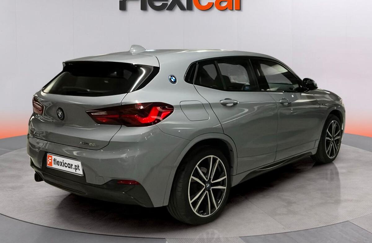 BMW X2 25 e xDrive Pack M