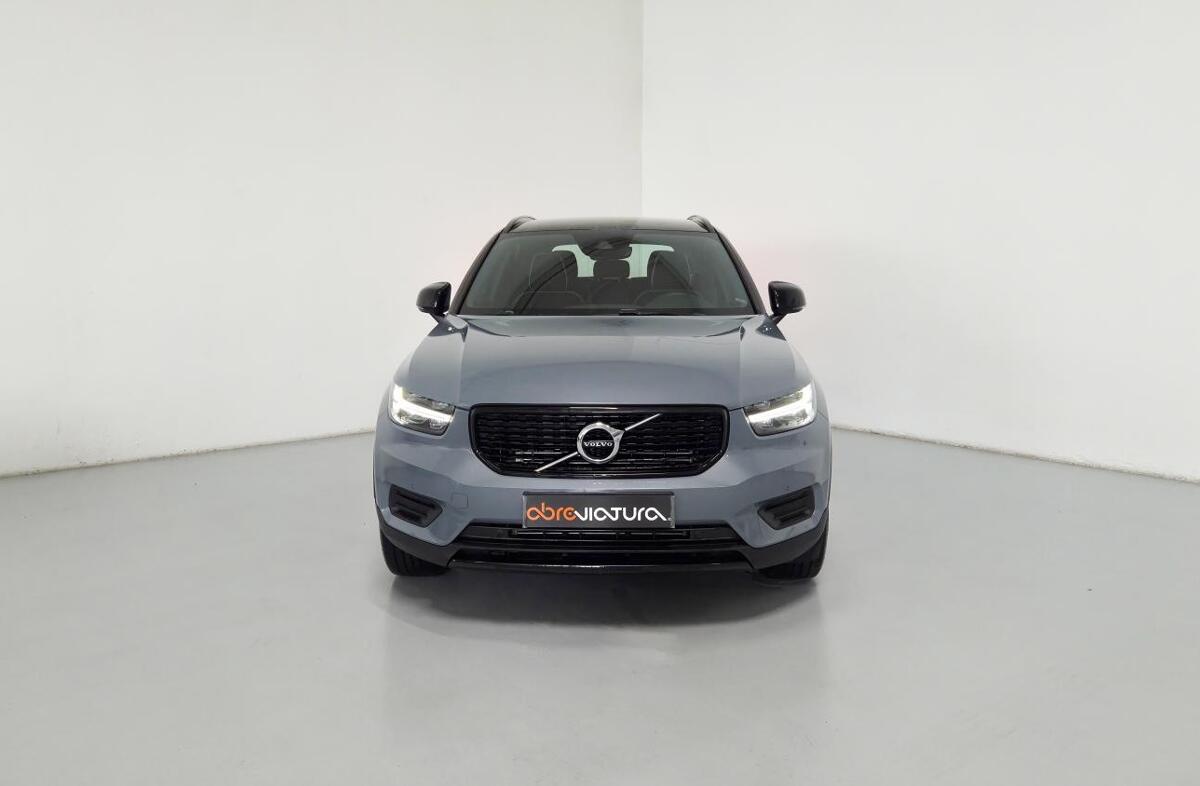 VOLVO XC40 1.5 T5 PHEV R-Design
