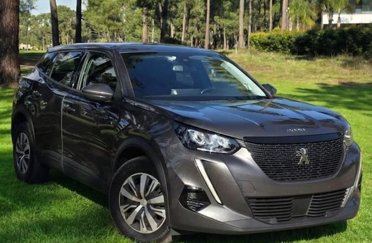 PEUGEOT 2008 1.2 PureTech Active