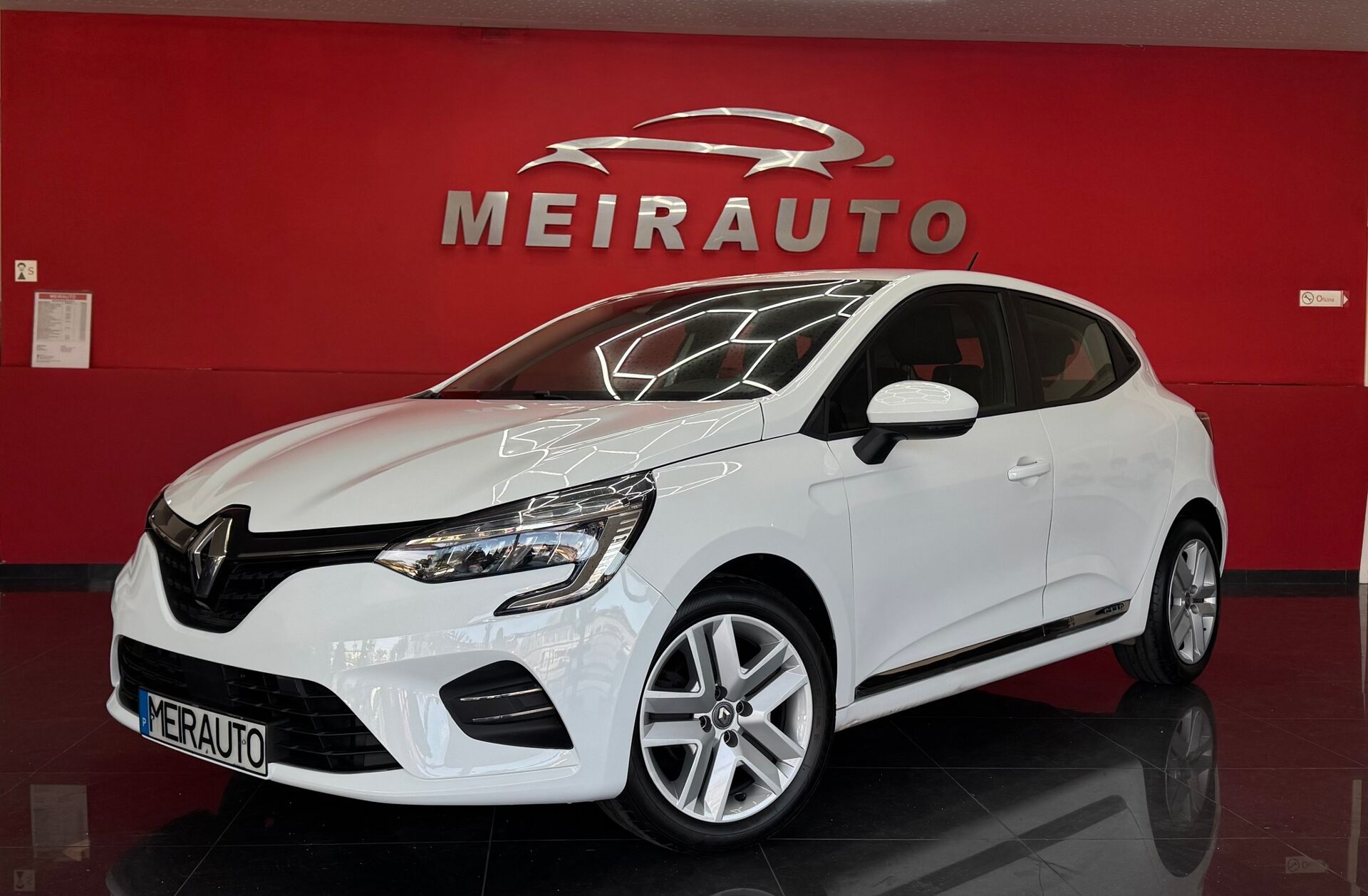 RENAULT Clio 1.0 SCe Zen