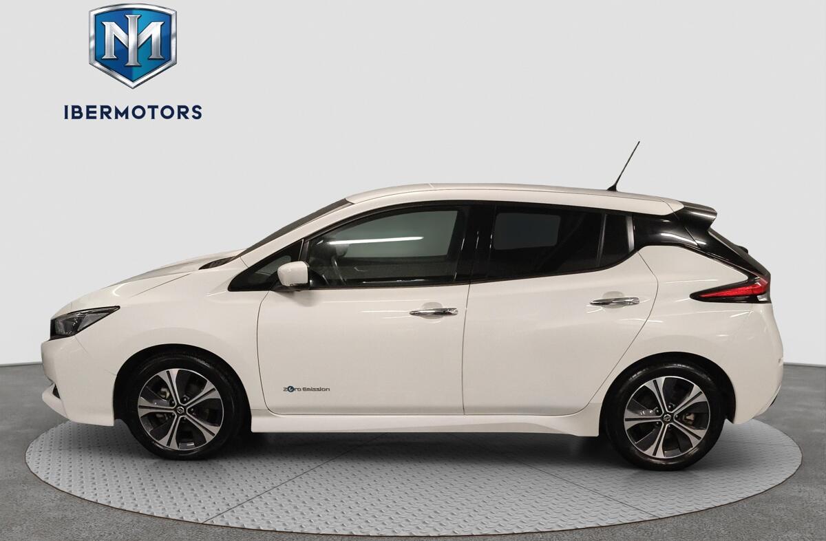 NISSAN Leaf N-Connecta